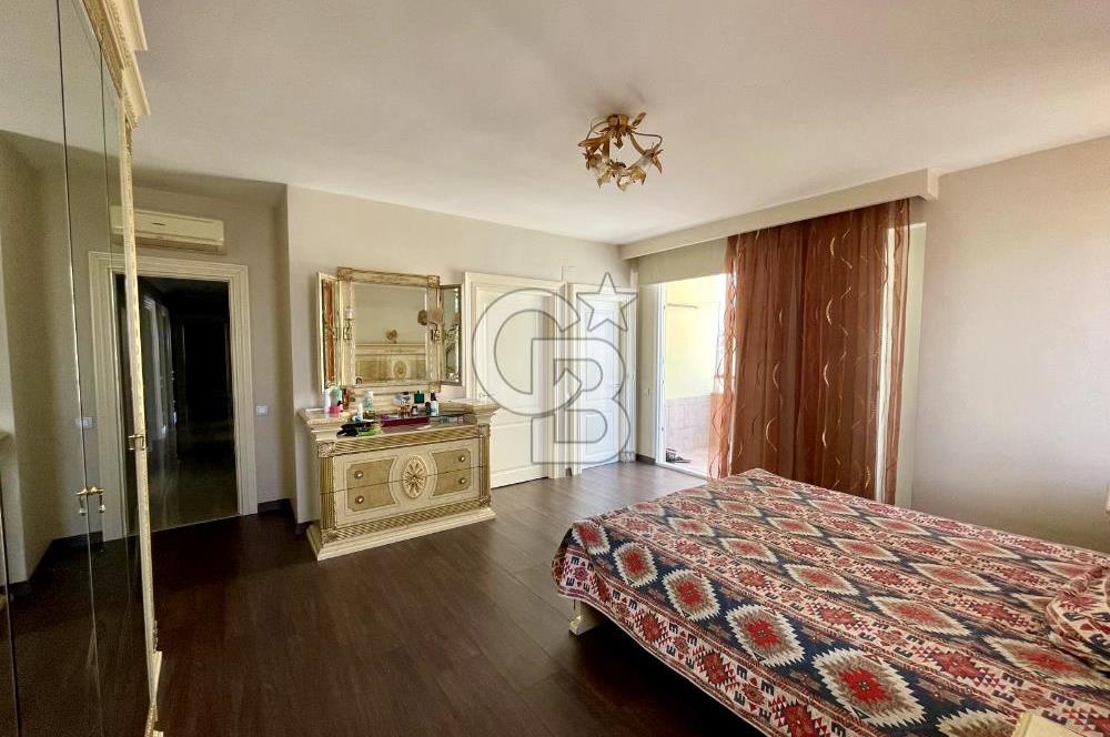 MEZİTLİ MENDERES LİPARİS 2 SİTESİ 5+1 SATILIK