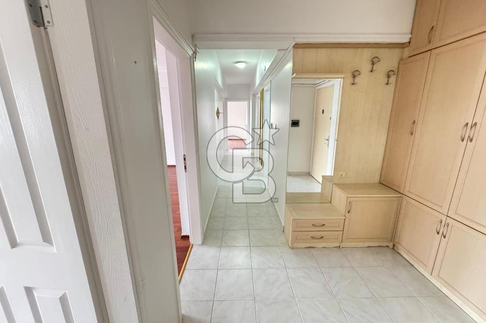 Çekmeköy Yeşil Belde Sitesi'nde 3 + 1 Geniş Daire