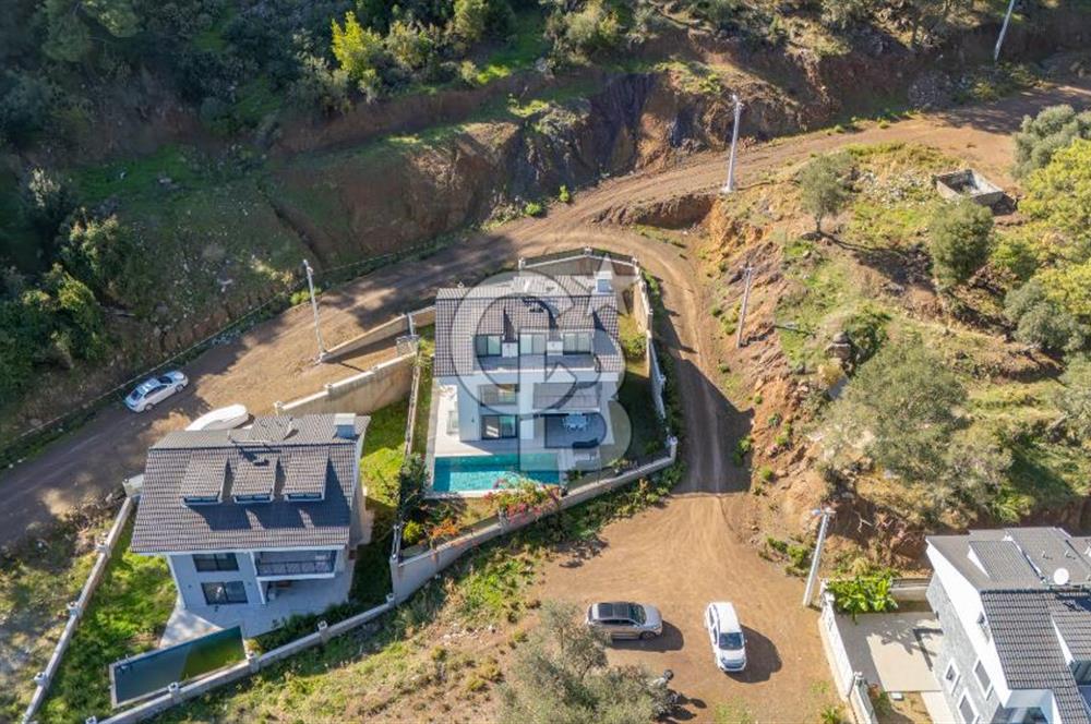 CB MARİNA'DAN 6+1 FOURLEKS VİLLA