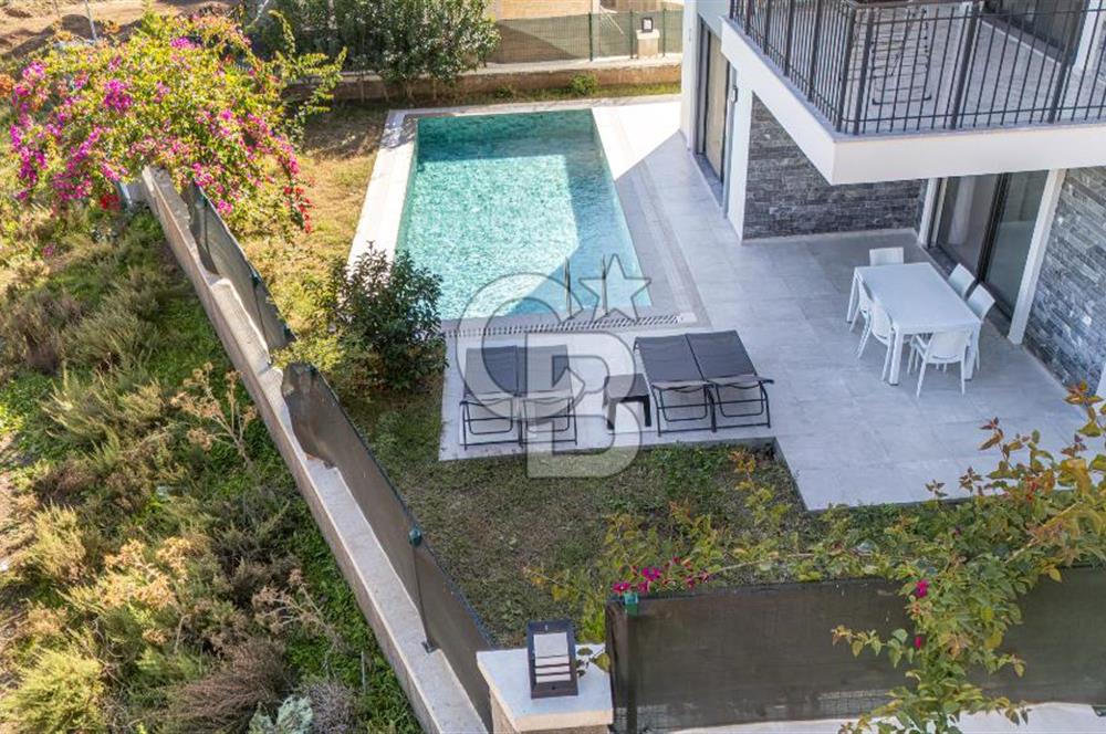 CB MARİNA'DAN 6+1 FOURLEKS VİLLA