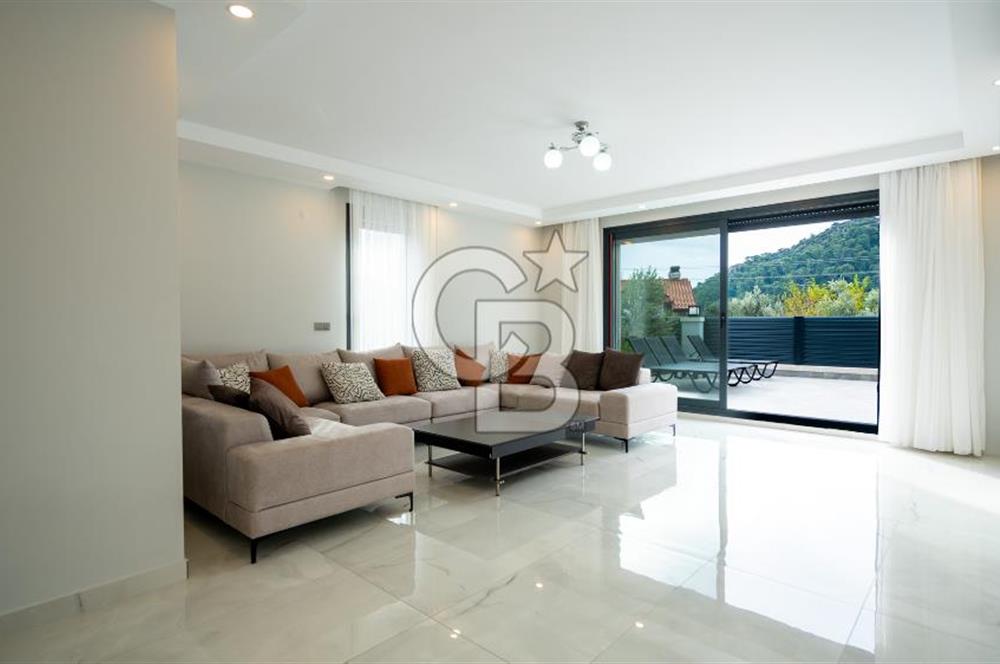 CB MARİNA'DAN 5+1 TRİPLEKS KİRALIK VİLLA