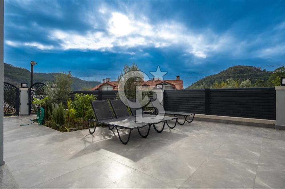 CB MARİNA'DAN 5+1 TRİPLEKS KİRALIK VİLLA