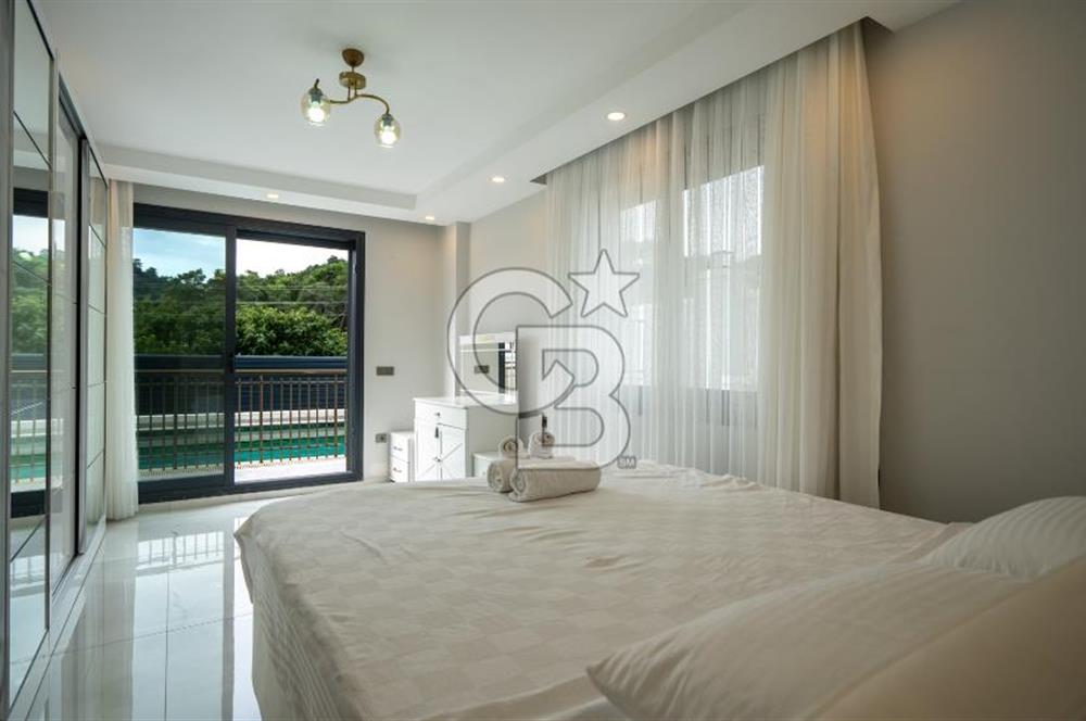 CB MARİNA'DAN 5+1 TRİPLEKS KİRALIK VİLLA