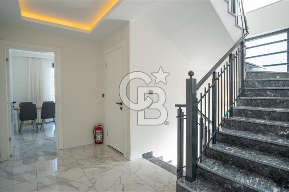 CB MARİNA'DAN 6+1 FOURLEKS VİLLA