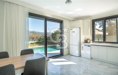 CB MARİNA'DAN 6+1 FOURLEKS VİLLA