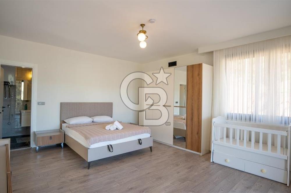 CB MARİNA'DAN 6+1 FOURLEKS VİLLA