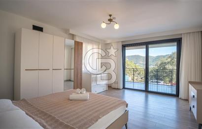 CB MARİNA'DAN 6+1 FOURLEKS VİLLA