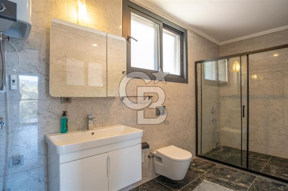 CB MARİNA'DAN 6+1 FOURLEKS VİLLA