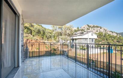 CB MARİNA'DAN 6+1 FOURLEKS VİLLA