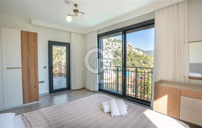 CB MARİNA'DAN 6+1 FOURLEKS VİLLA