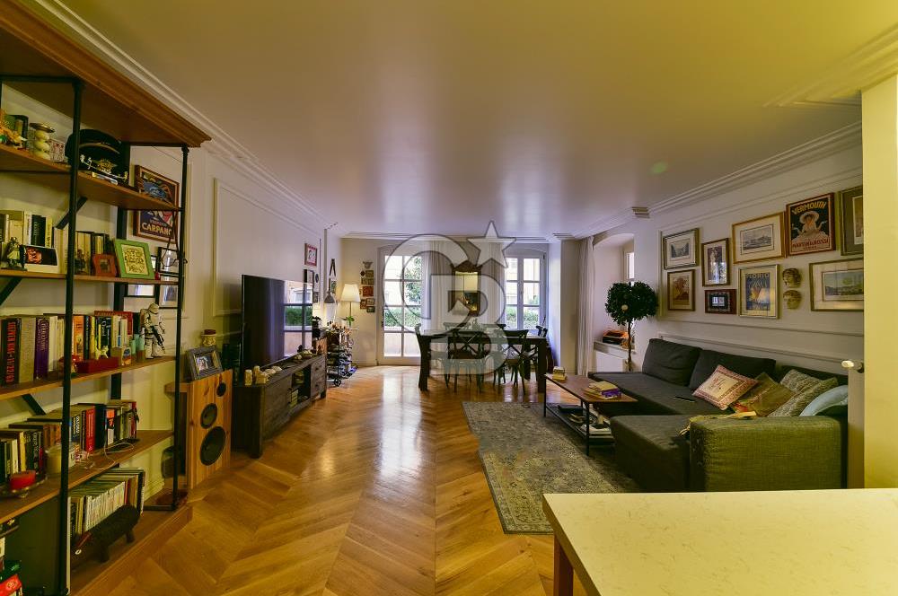 Tomtom Gardens'ta Özel Verandası Olan Satılık 1+1 Bahçe Katı