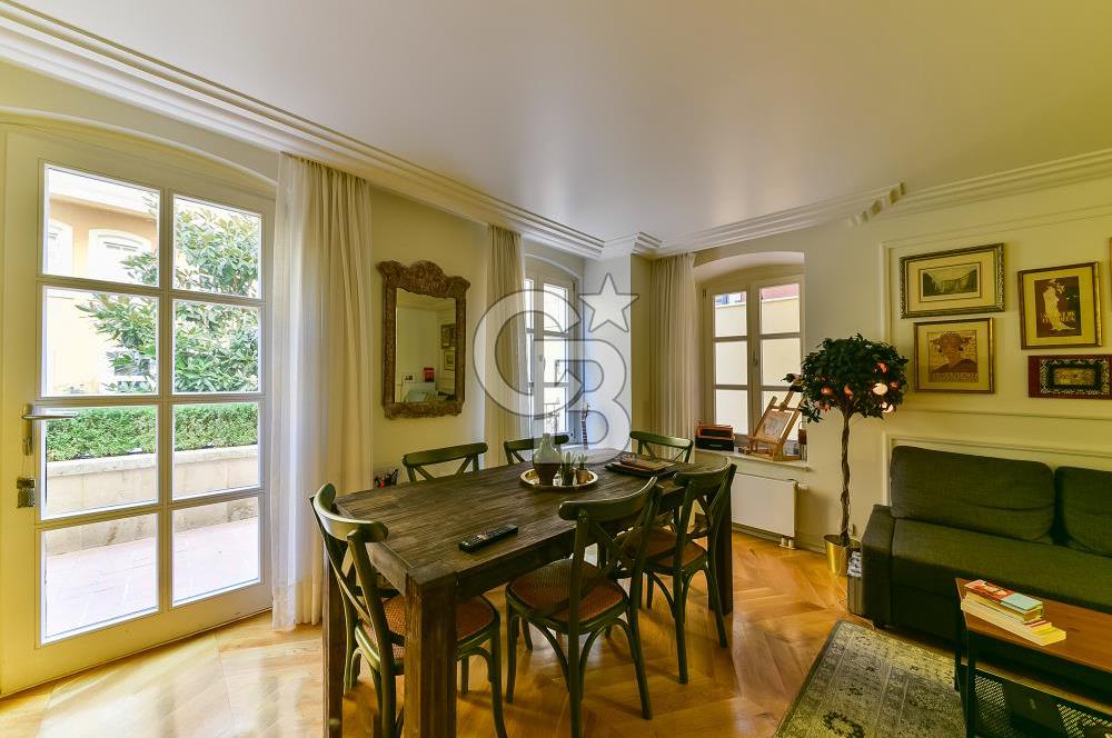 Tomtom Gardens'ta Özel Verandası Olan Satılık 1+1 Bahçe Katı