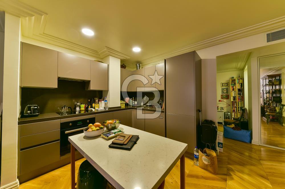 Tomtom Gardens'ta Özel Verandası Olan Satılık 1+1 Bahçe Katı