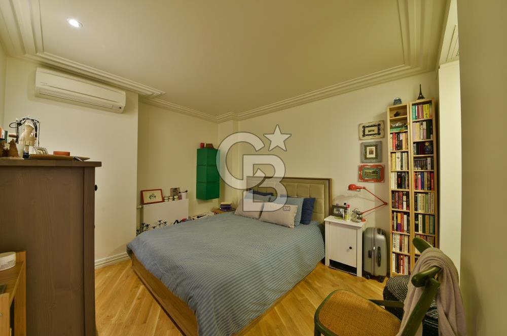 Tomtom Gardens'ta Özel Verandası Olan Satılık 1+1 Bahçe Katı