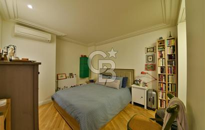 Tomtom Gardens'ta Özel Verandası Olan Satılık 1+1 Bahçe Katı