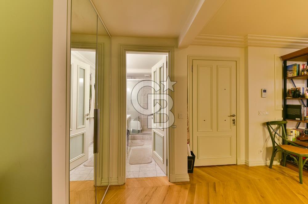 Tomtom Gardens'ta Özel Verandası Olan Satılık 1+1 Bahçe Katı