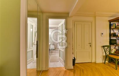 Tomtom Gardens'ta Özel Verandası Olan Satılık 1+1 Bahçe Katı