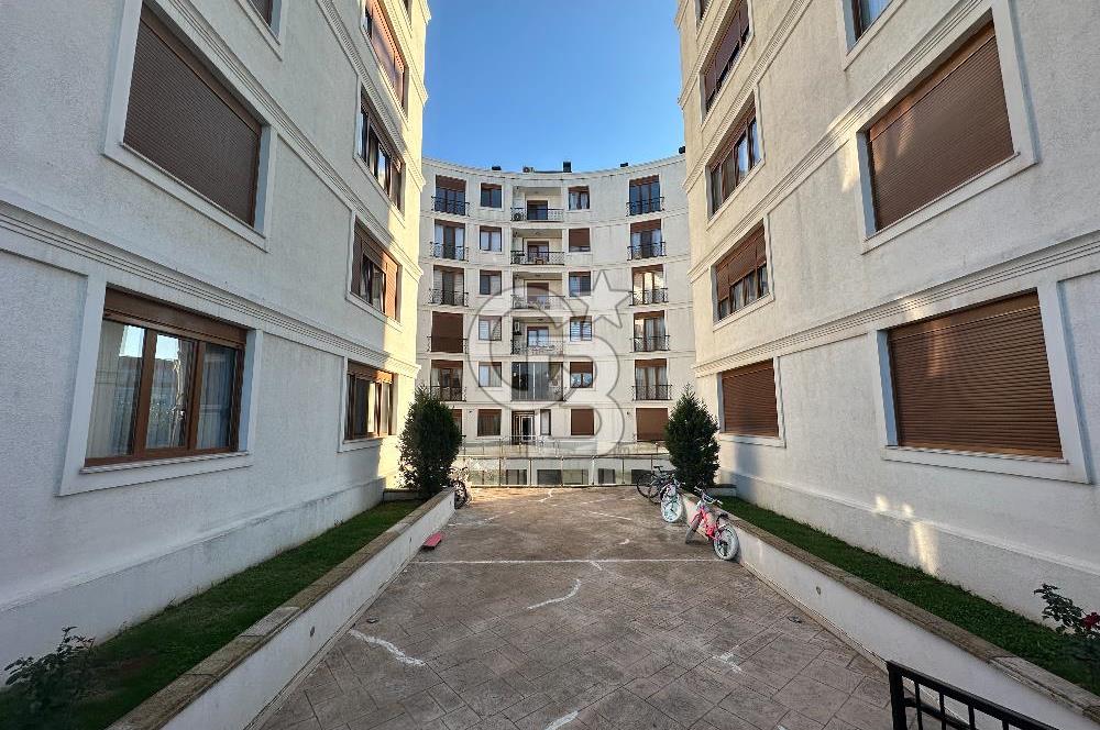 TUZLA PRESTİJLİ BUTİK SİTEDE HAVUZ CEPHELİ 3+1 DAİRE