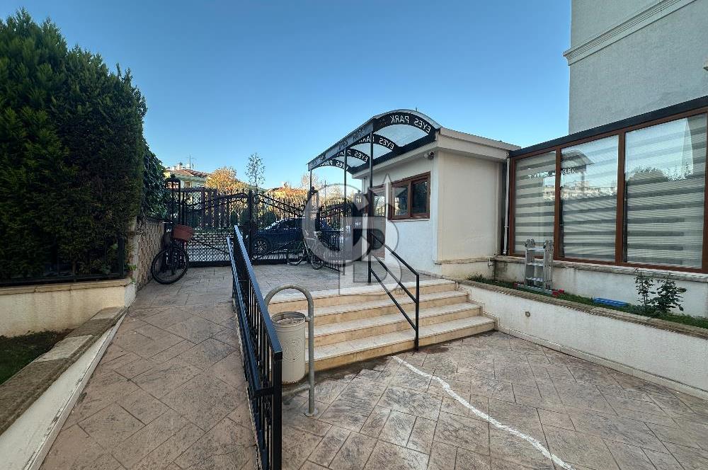 TUZLA PRESTİJLİ BUTİK SİTEDE HAVUZ CEPHELİ 3+1 DAİRE