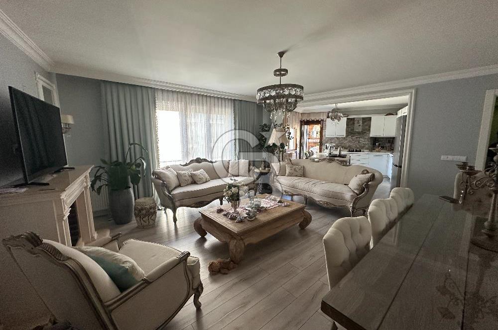 TUZLA PRESTİJLİ BUTİK SİTEDE HAVUZ CEPHELİ 3+1 DAİRE