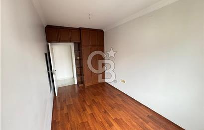 Çekmeköy Yeşil Belde Sitesi'nde 3 + 1 Geniş Daire