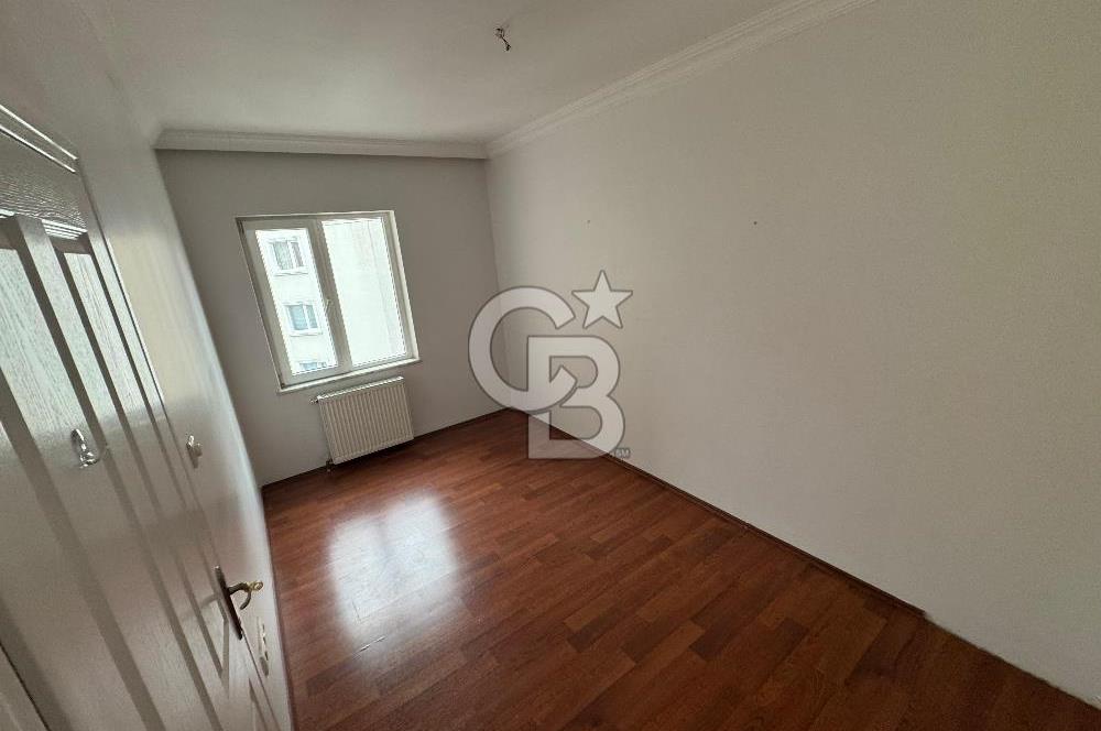 Çekmeköy Yeşil Belde Sitesi'nde 3 + 1 Geniş Daire