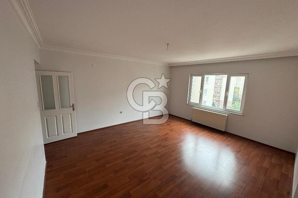 Çekmeköy Yeşil Belde Sitesi'nde 3 + 1 Geniş Daire