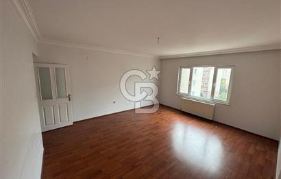 Çekmeköy Yeşil Belde Sitesi'nde 3 + 1 Geniş Daire