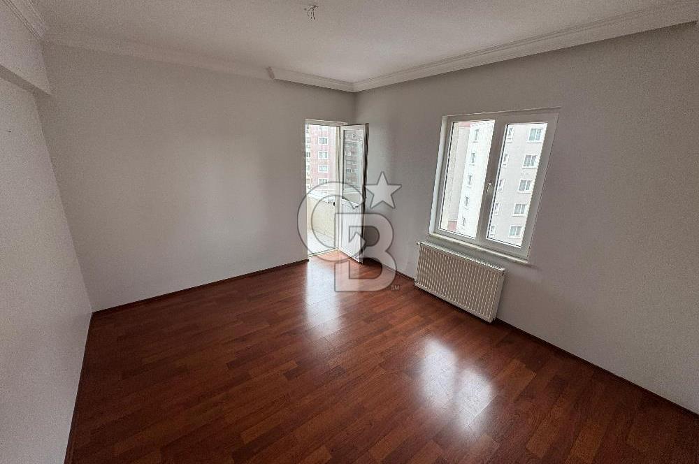 Çekmeköy Yeşil Belde Sitesi'nde 3 + 1 Geniş Daire