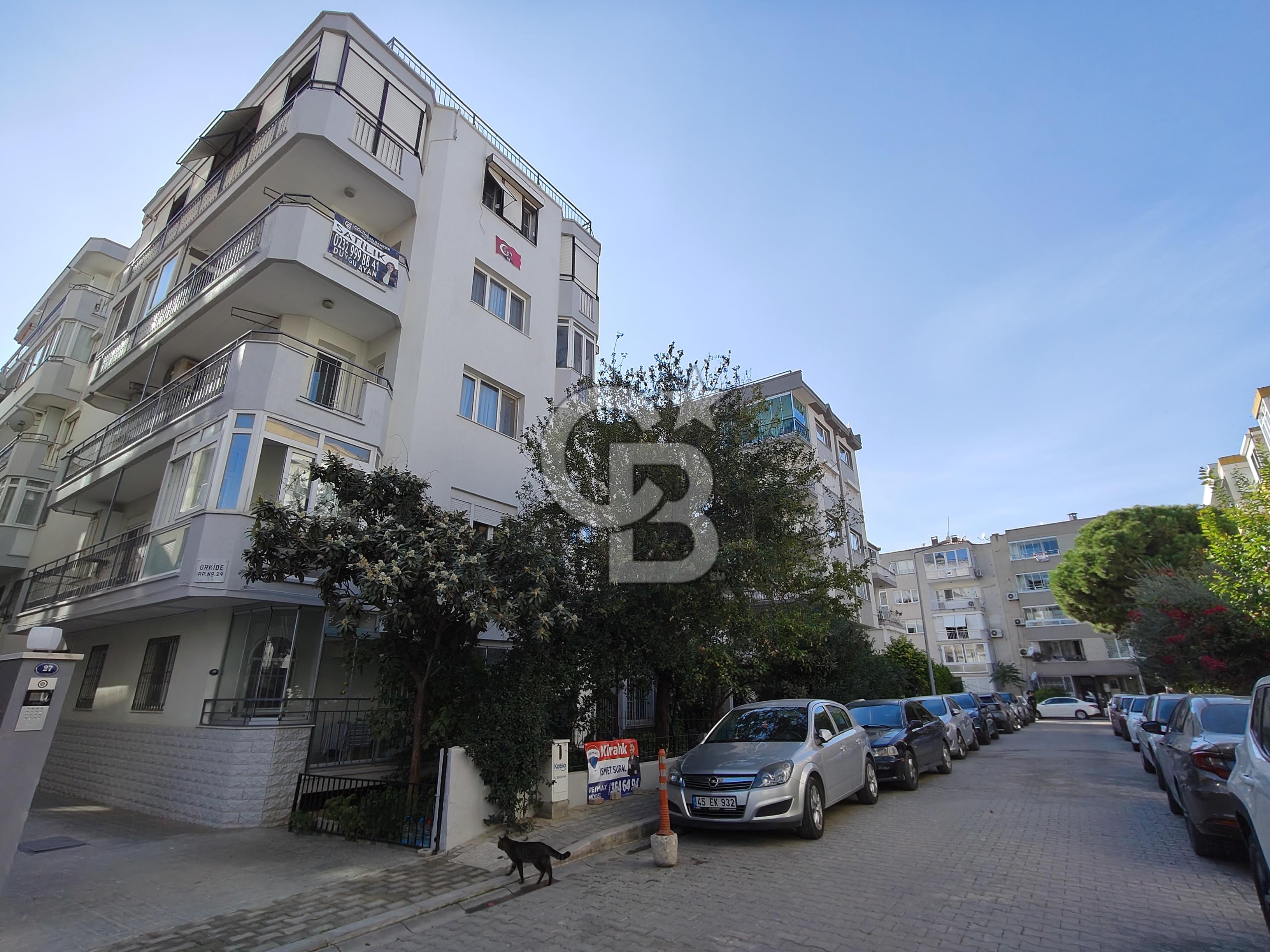 İZMİR KARŞIYAKA'DA 3+1 SATILIK DAİRE
