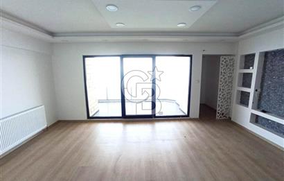 Yalova Çınarcık Koru'da Muhteşem Deniz Manzaralı 2+1 Satılık Lüks Daire