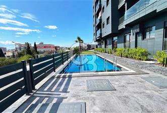 Çiğli Balatçık Black Suits2'de 1+1 Havuz Cepheli Kiralık Daire - 2 - 314957