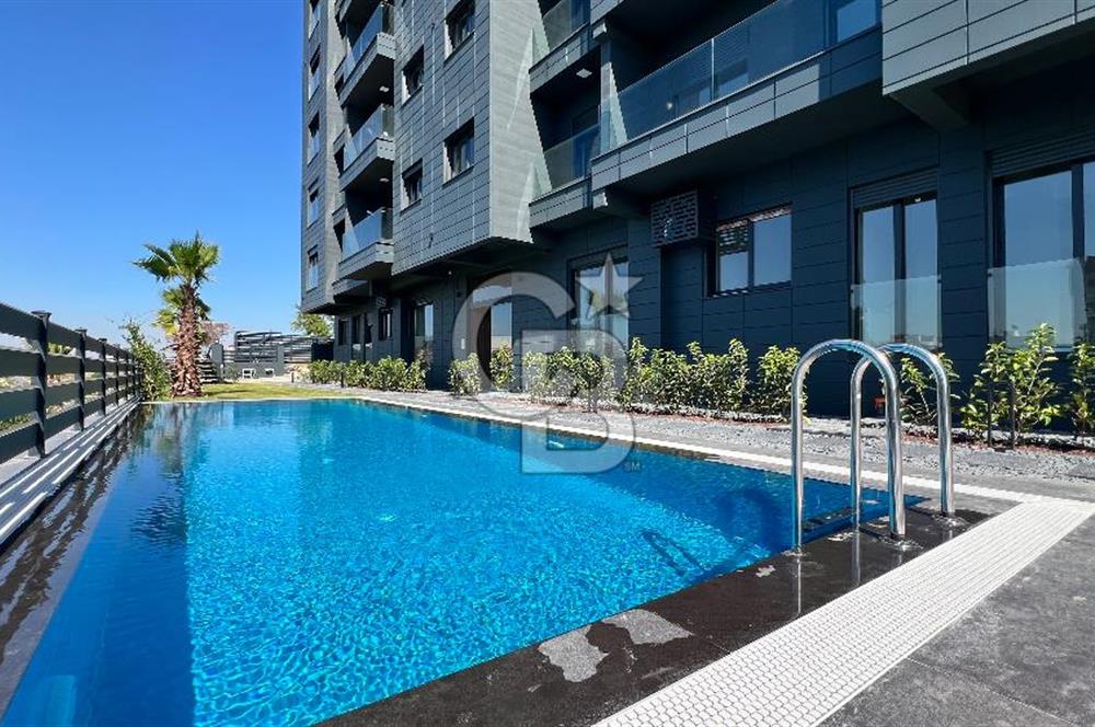 Çiğli Balatçık Black Suits2'de 1+1 Havuz Cepheli Kiralık Daire