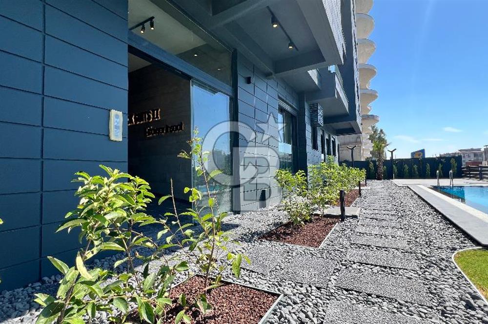 Çiğli Balatçık Black Suits2'de 1+1 Havuz Cepheli Kiralık Daire