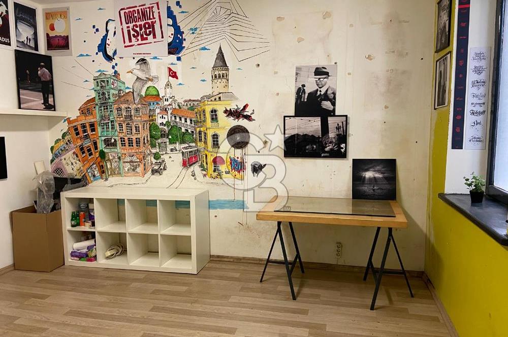 GALATA KULESİNE ADIM MESAFEDE KİRALIK BAKIMLI OFİS