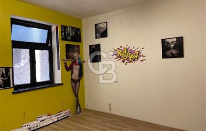 GALATA KULESİNE ADIM MESAFEDE KİRALIK BAKIMLI OFİS