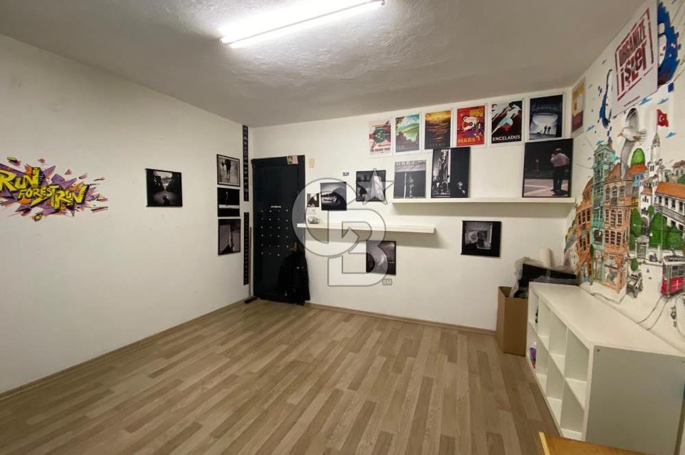 GALATA KULESİNE ADIM MESAFEDE KİRALIK BAKIMLI OFİS
