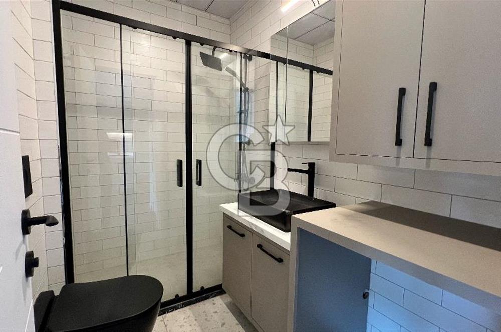 Çiğli Balatçık Black Suits2'de 1+1 Havuz Cepheli Kiralık Daire