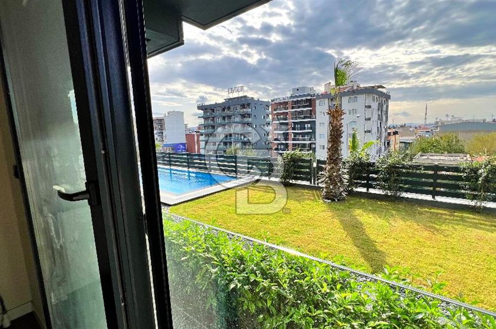 Çiğli Balatçık Black Suits2'de 1+1 Havuz Cepheli Kiralık Daire