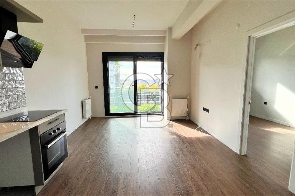 Çiğli Balatçık Black Suits2'de 1+1 Havuz Cepheli Kiralık Daire