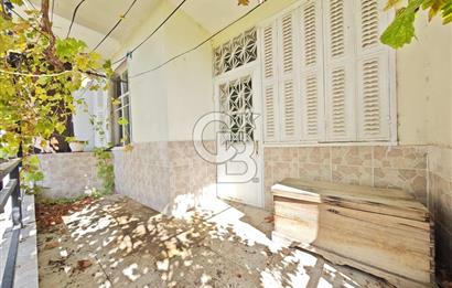 GÜZELBAHÇE MALTEPE MAH. DENİZE 80METRE 3+1 125m2 D.GAZLI BAHÇELİ