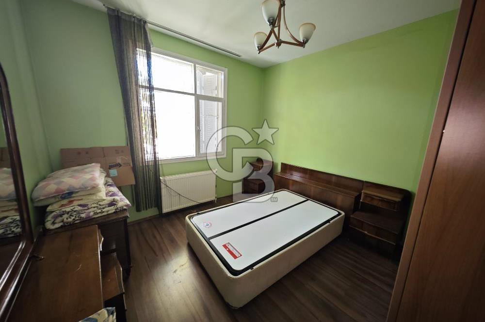 GÜZELBAHÇE MALTEPE MAH. DENİZE 80METRE 3+1 125m2 D.GAZLI BAHÇELİ