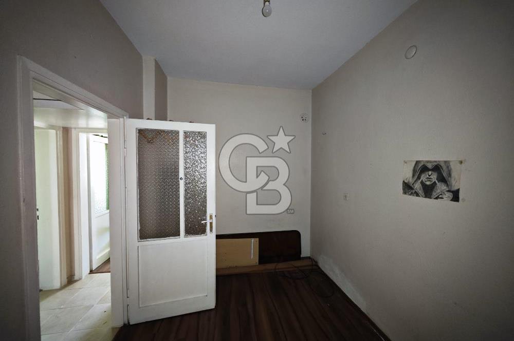 GÜZELBAHÇE MALTEPE MAH. DENİZE 80METRE 3+1 125m2 D.GAZLI BAHÇELİ