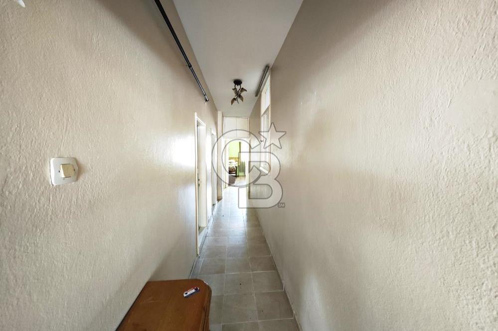 GÜZELBAHÇE MALTEPE MAH. DENİZE 80METRE 3+1 125m2 D.GAZLI BAHÇELİ