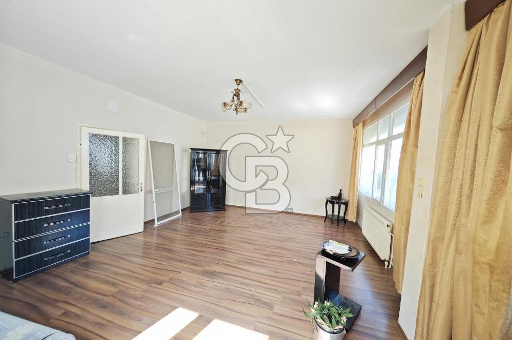 GÜZELBAHÇE MALTEPE MAH. DENİZE 80METRE 3+1 125m2 D.GAZLI BAHÇELİ