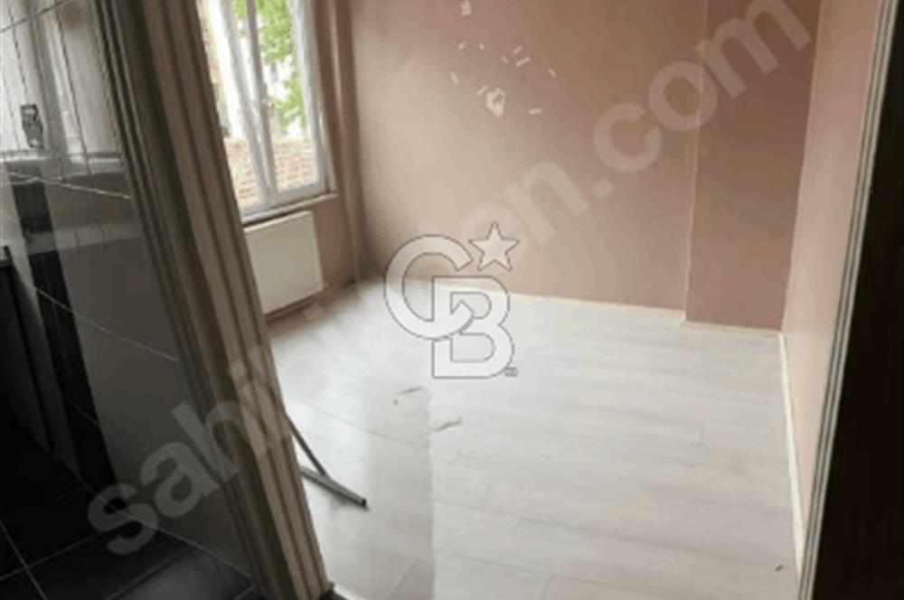 İSTANBUL FATİH BEYAZIT TA SATILIK 1+1 DAİRE