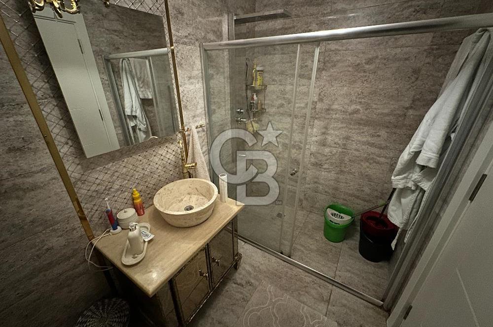 TUZLA PRESTİJLİ BUTİK SİTEDE HAVUZ CEPHELİ 3+1 DAİRE