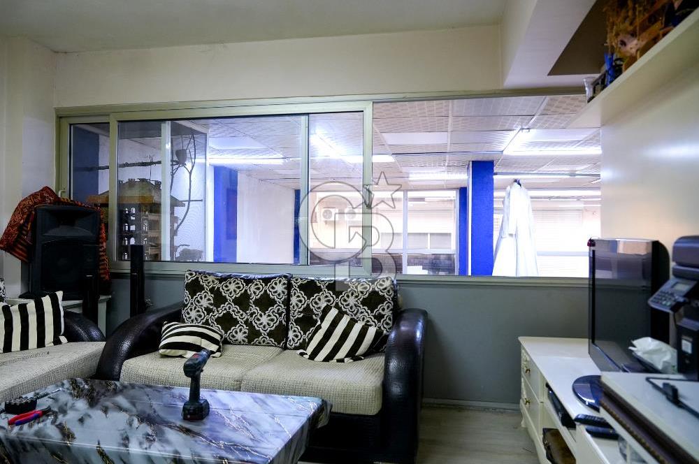 Ümraniye Atakent Mahallesi nde Satılık Dükkan