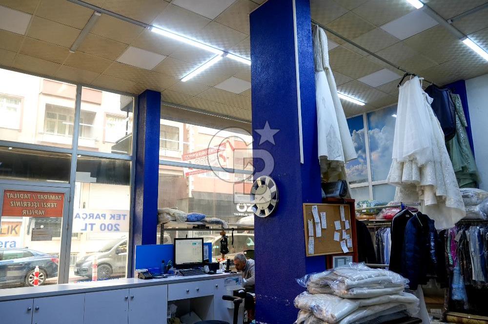 Ümraniye Atakent Mahallesi nde Satılık Dükkan