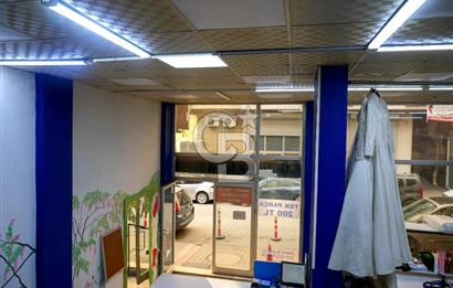 Ümraniye Atakent Mahallesi nde Satılık Dükkan